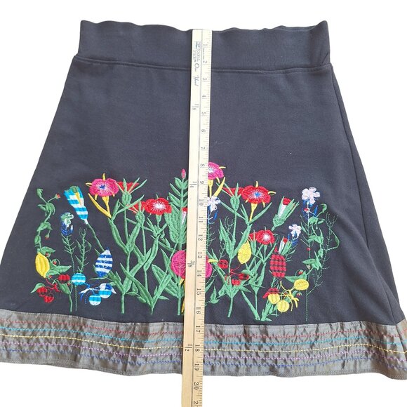 Desigual Embroidered Spring Flower Garden Skirt Size S - Picture 6 of 7